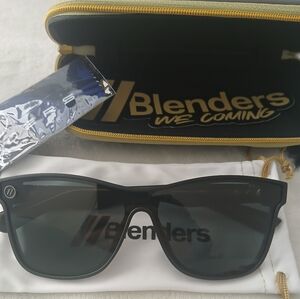 Blenders Black Sunglasses